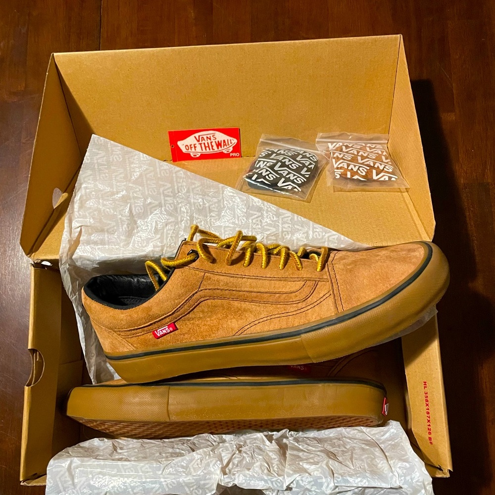 Vans Old Skool Pro Anti-hero John Cardiel Men’s 12/Women’s 13.5 (Cardiel/Camel)